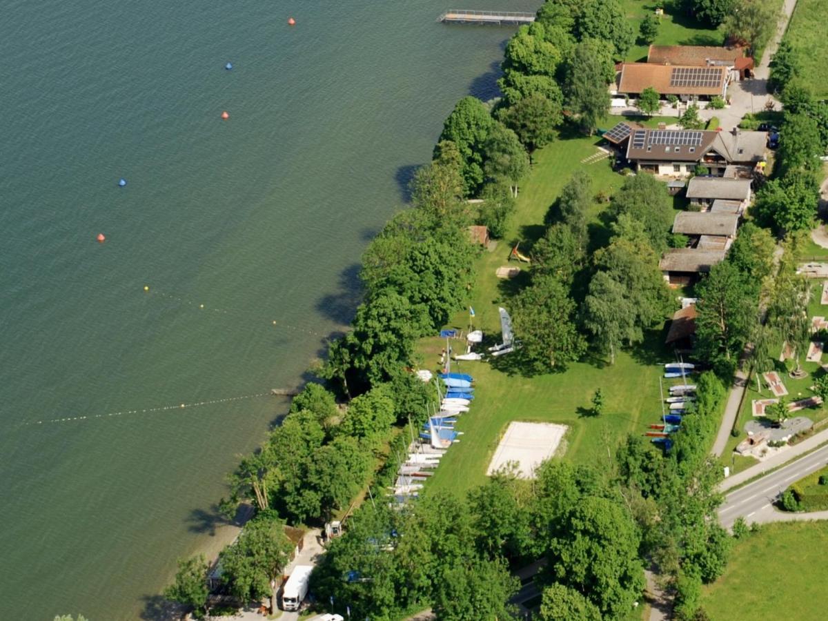 Ferienwohnungen Am Strandbad Chieming Exterior foto